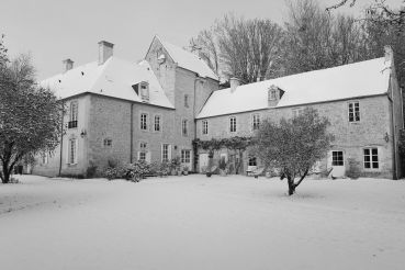 photo-chatea-sous-la-neige-hotel-bayeux