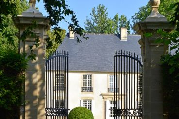 photo-portes-entree-chateau-saint-gilles