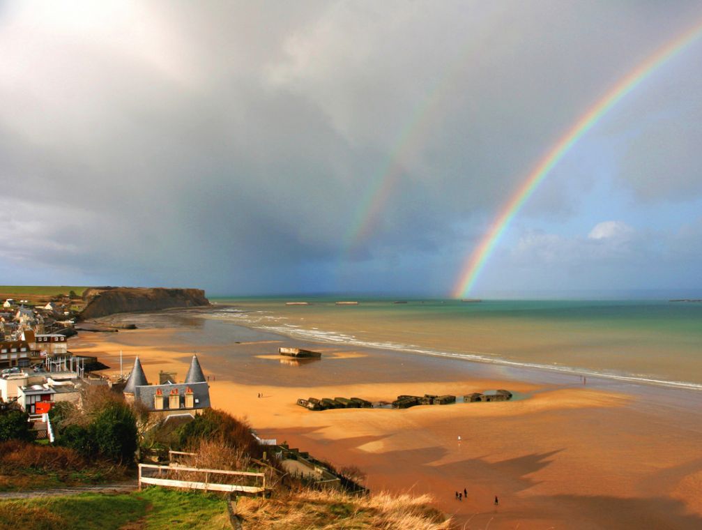 arc-en-ciel-plage-hotel-mont-saint-michel