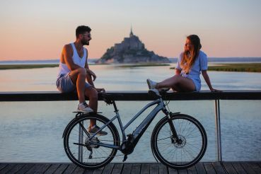 photo-couple-velo-hotel-bayeux