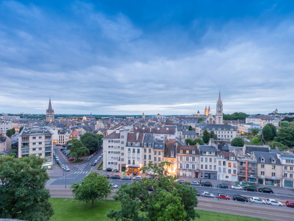 photo-ville-bayeux-chateau-en-normandie